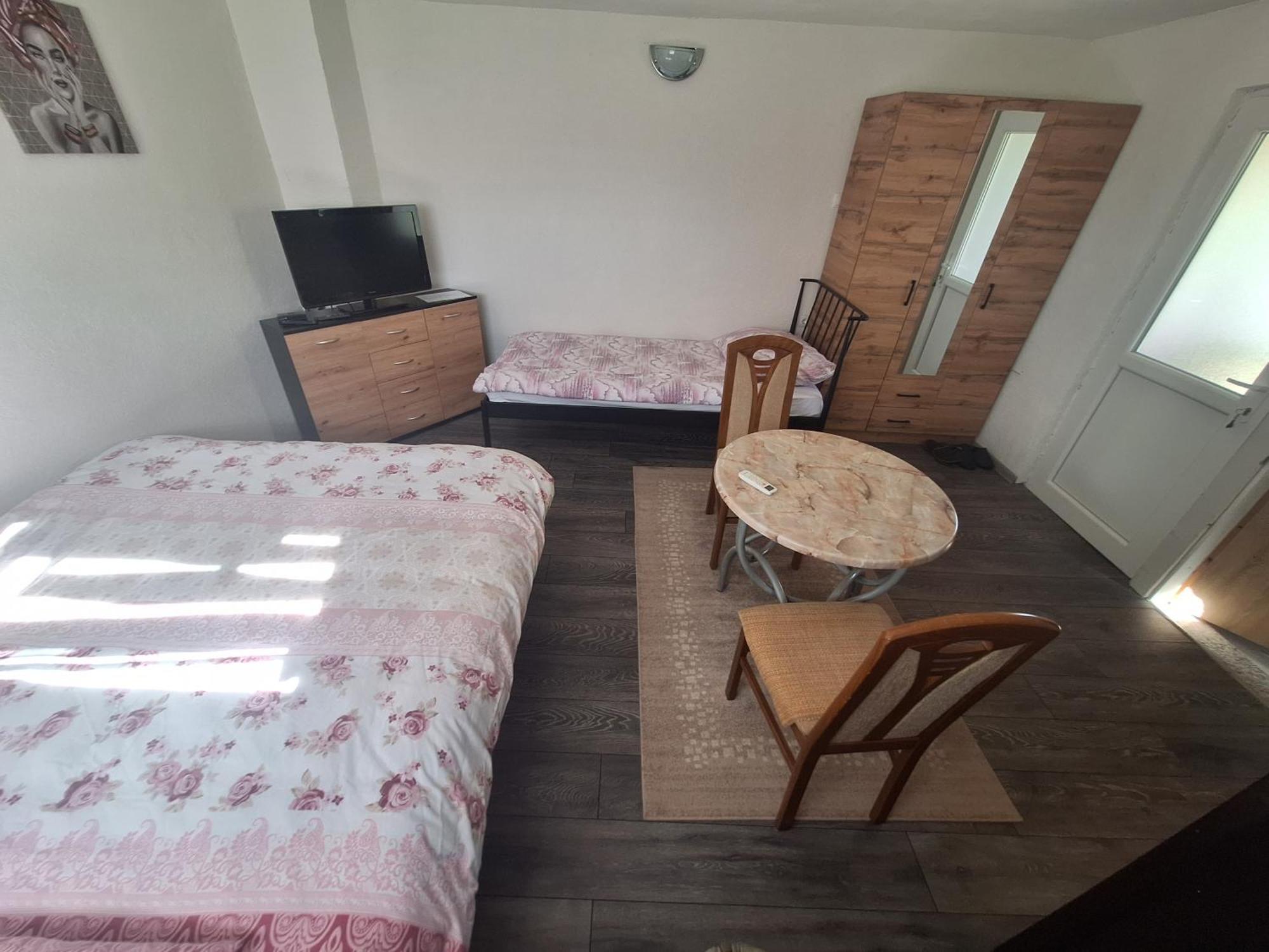 Fly & Stay Apartments Laktaši Εξωτερικό φωτογραφία